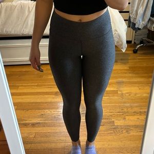 Speckled grey Nike leggings